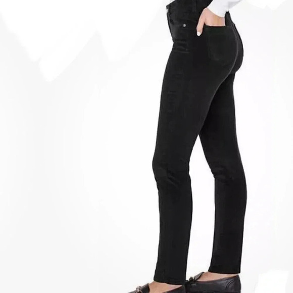 New Well Worn Women’s High Rise Soft Corduroy Skinny Pant Black  10 Inseam 29” - Picture 3 of 7